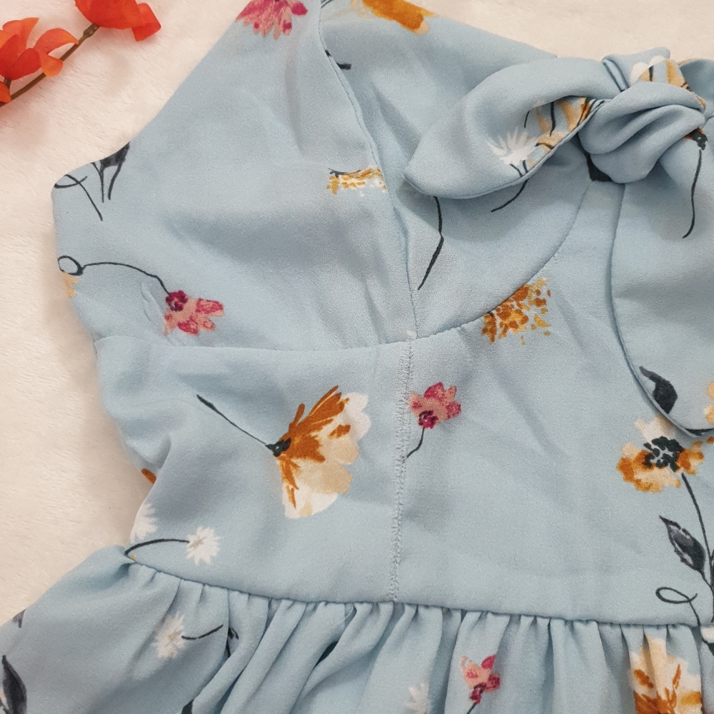 Floral Print V-Neck Strappy Tie Front Dress - Xhil - Picture 7 of 13